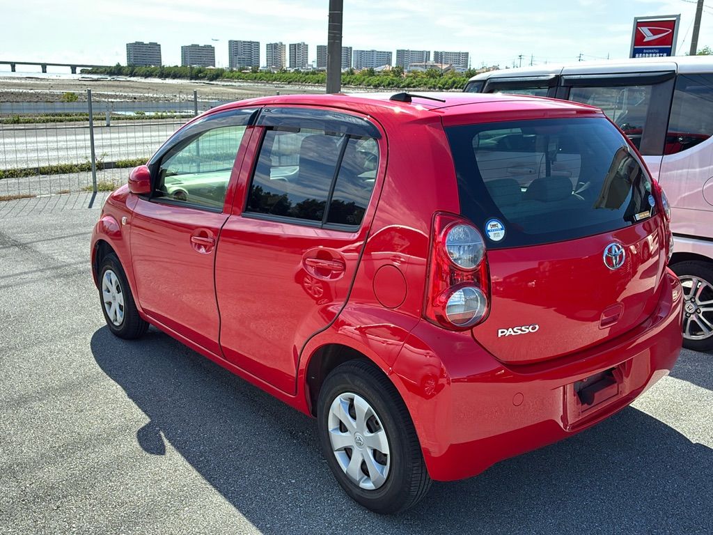 2013 Toyota Passo X auction photo 5