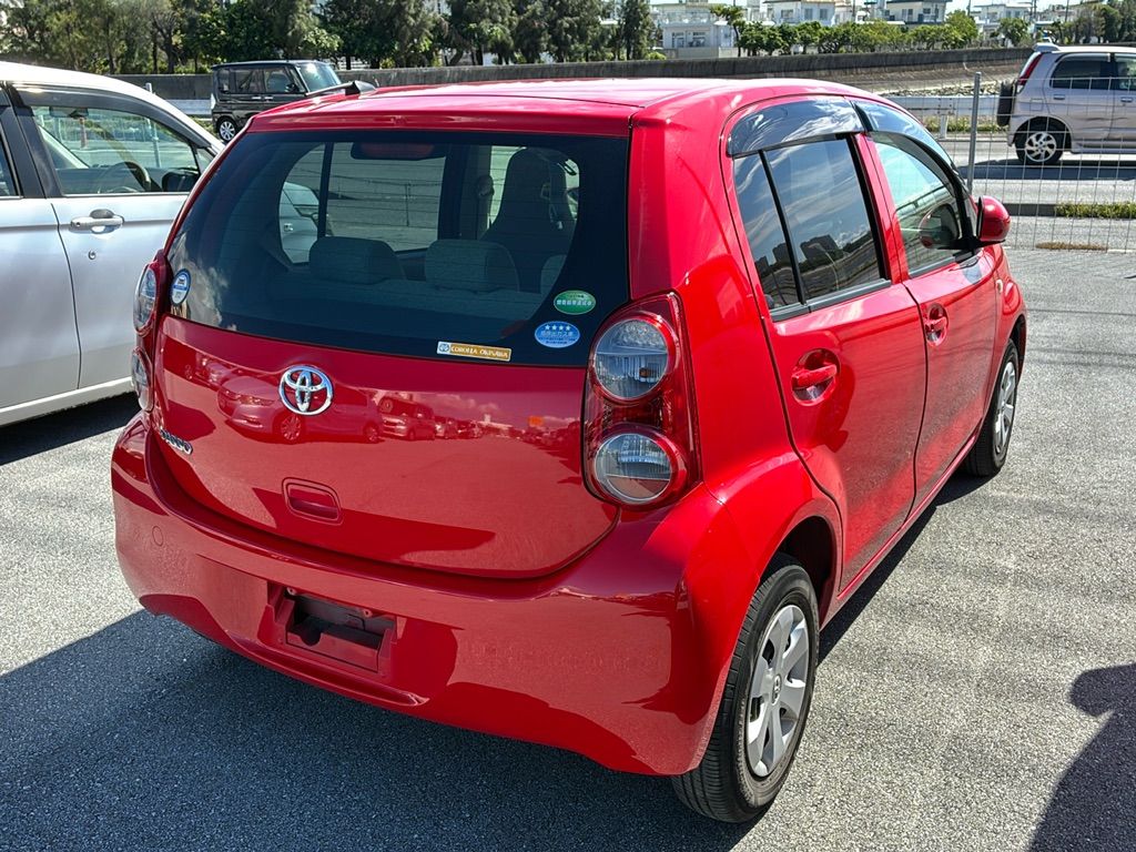 2013 Toyota Passo X auction photo 2