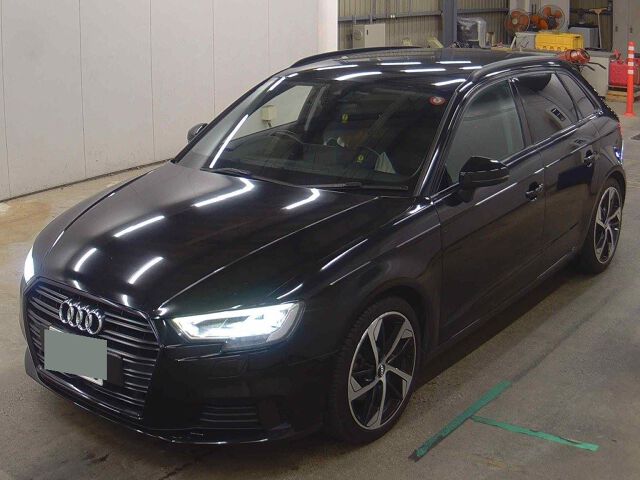 2019 Audi A3 ブラックスタイリング auction photo 4