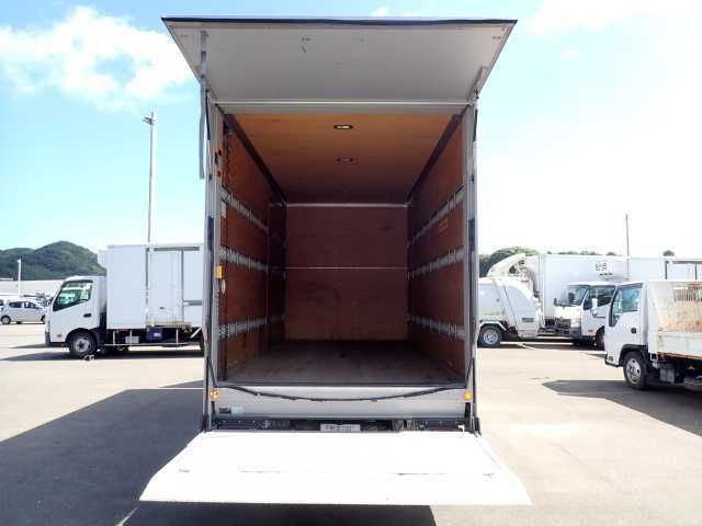 2023 Isuzu Elf 2.0t Aluminum Van with Power Gate auction photo 3