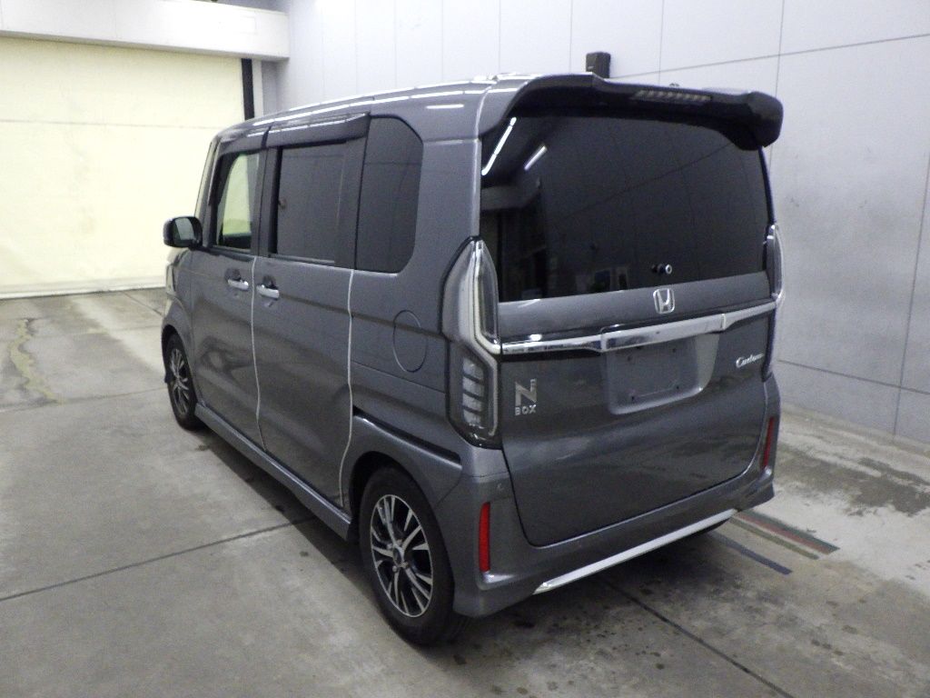 2021 Honda N-BOX カスタムL auction photo 5