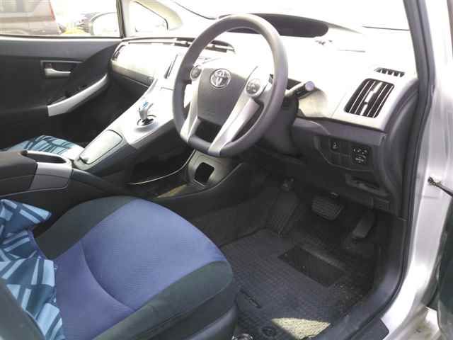 2015 Toyota Prius S auction photo 3