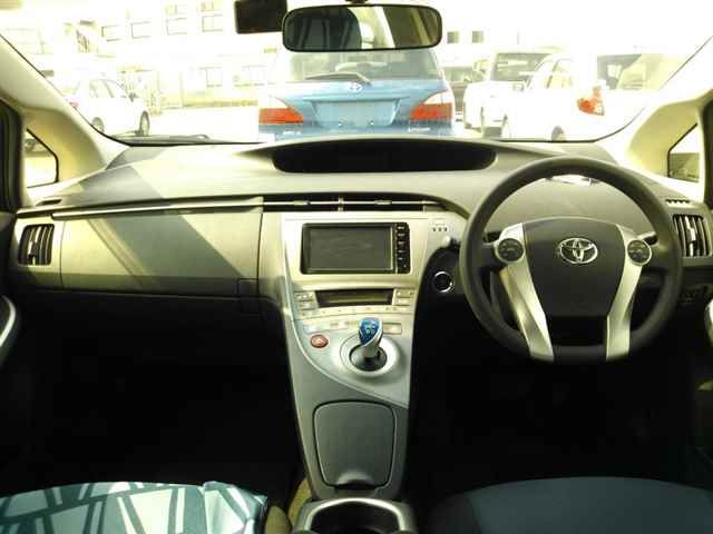2015 Toyota Prius S auction photo 8