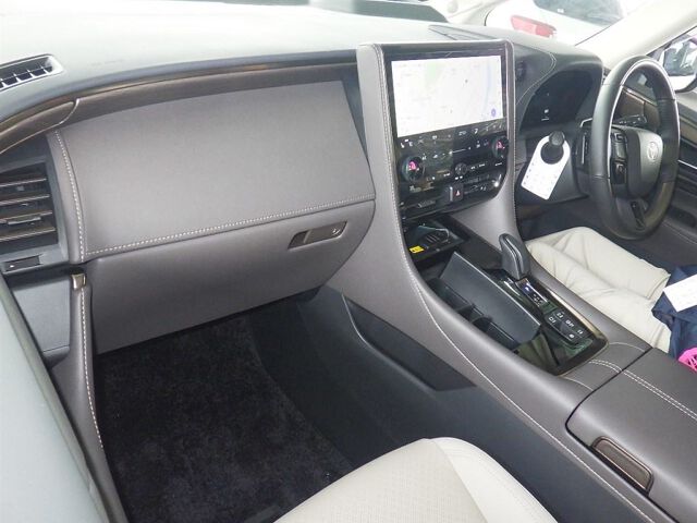 2025 Toyota Alphard Spacious Lounge 4WD auction photo 3