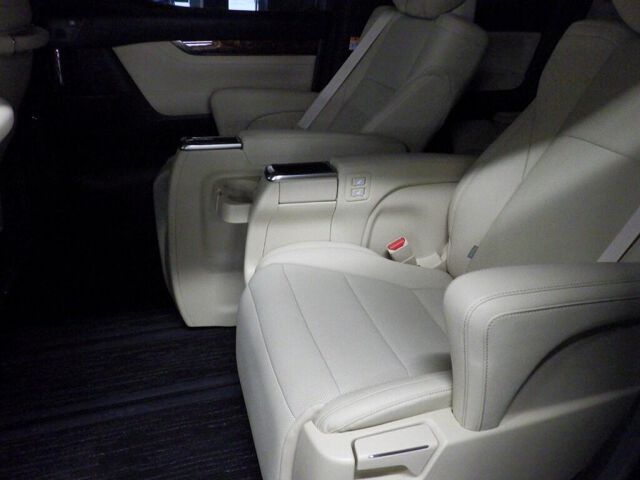 2023 Toyota Alphard G Fパッケージ 4WD auction photo 6