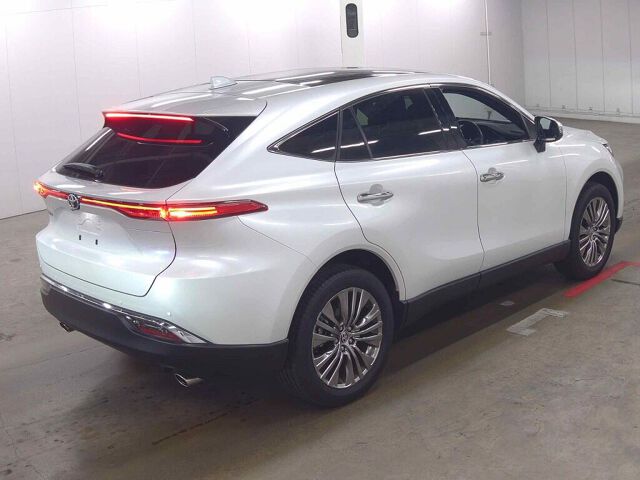 2023 Toyota Harrier Z auction photo 5