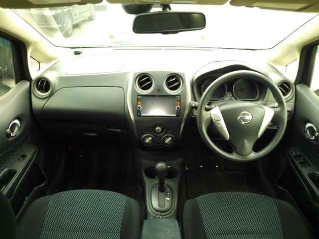 2015 Nissan Note X Vセレクション+セーフティ auction photo 8