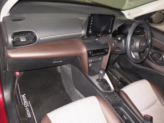 2022 Toyota ヤリス クロスZ auction photo 2