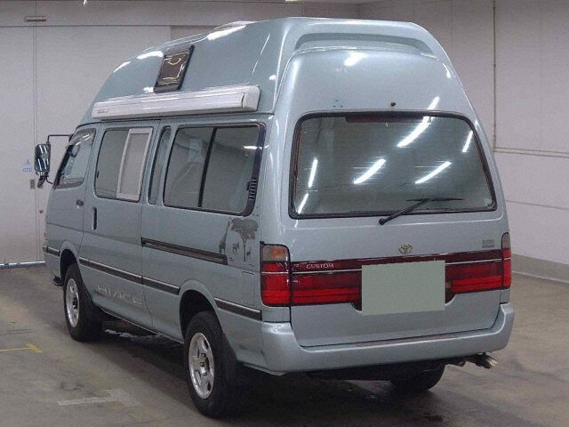 1996 Toyota Hiace キャンピング 4WD auction photo 2