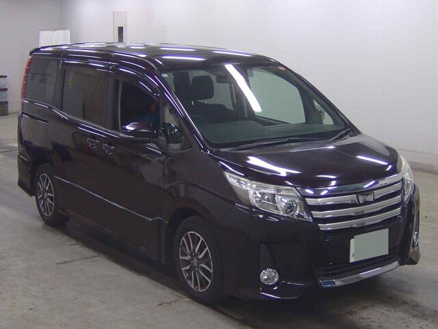 2016 Toyota Noah SI Japan auction vehicle