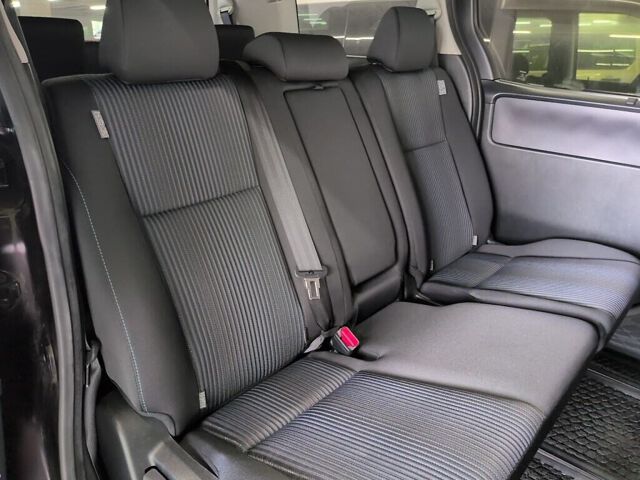 2016 Toyota Noah SI auction photo 6