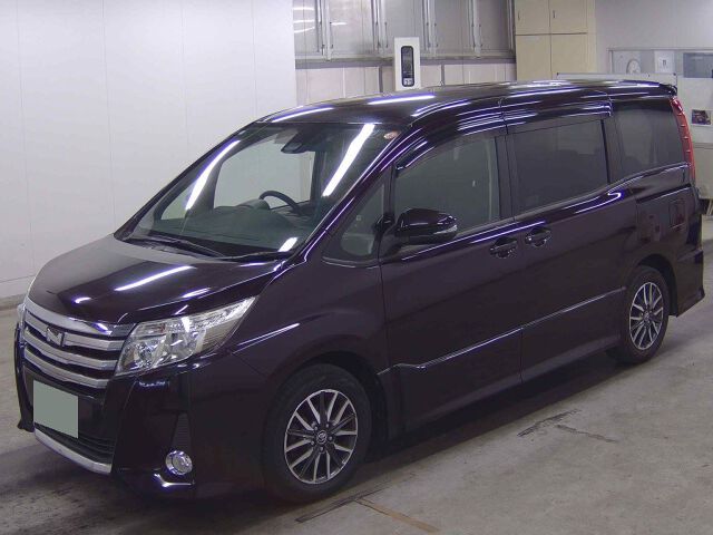 2016 Toyota Noah SI auction photo 4