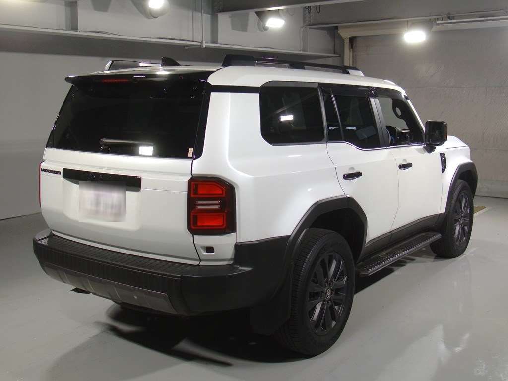 2025 Toyota Land Cruiser 250 ZX 4WD auction photo 2