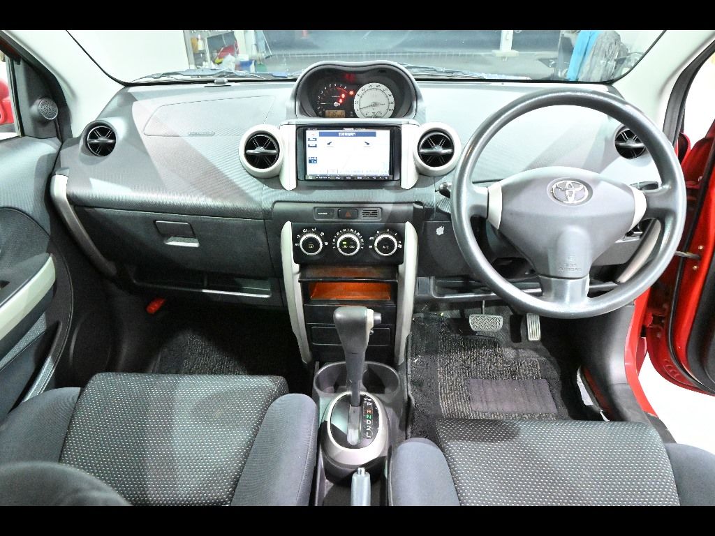 2003 Toyota Ist 4WD 1.5F L Edition auction photo 3