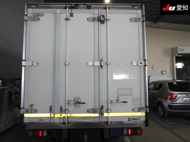 2017 Isuzu エルフ T Refrigerator 2t auction photo 4