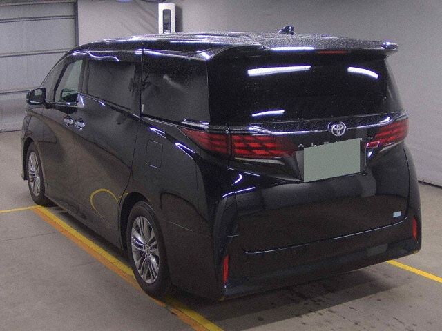 2025 Toyota Alphard Z auction photo 2
