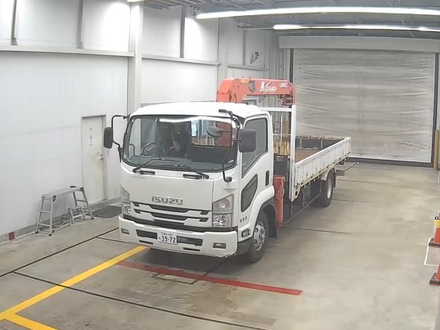 Japan Auction Vehicles 10 2015 Isuzu Forward With crane auction photo