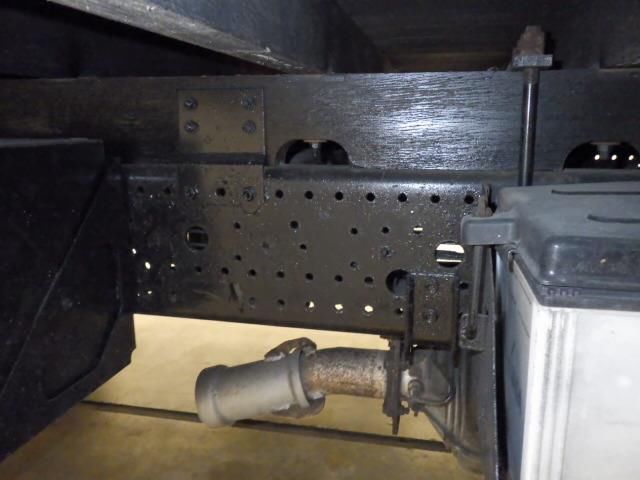 2015 Isuzu Forward With crane auction photo 4