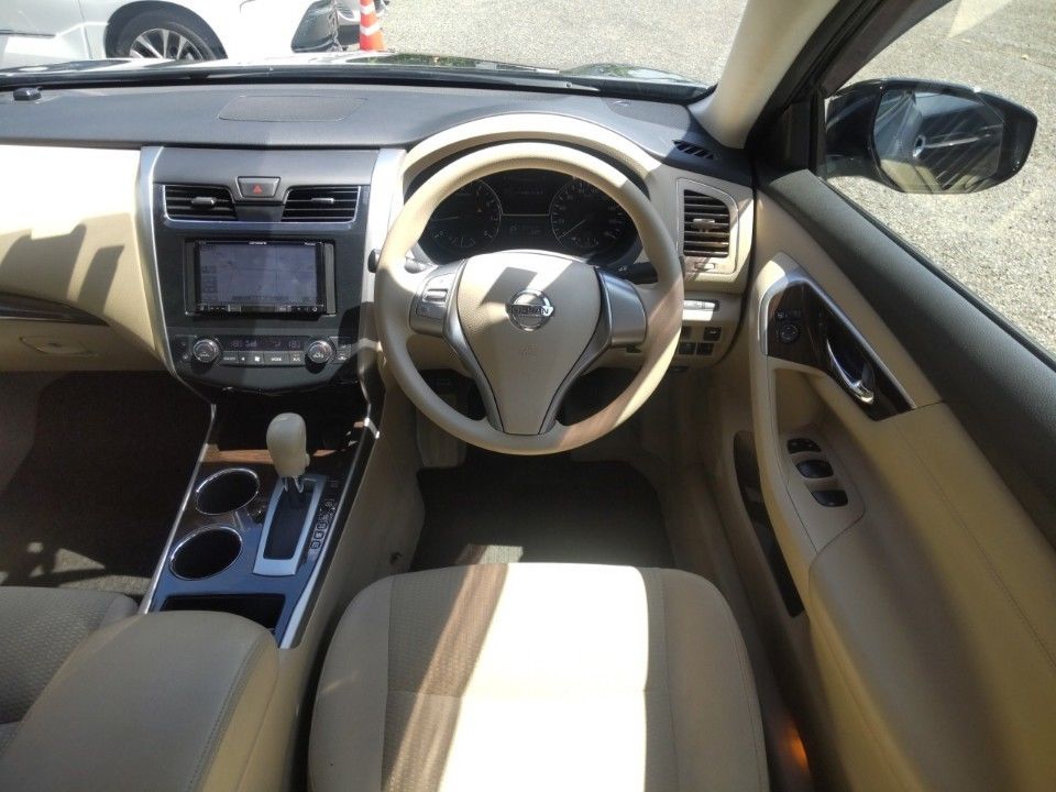 2017 Nissan Teana auction photo 3