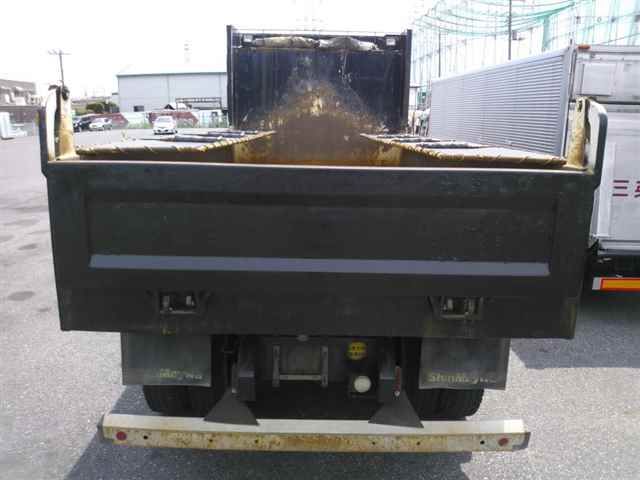 2014 Isuzu Giga 9.4t dump truck auction photo 7