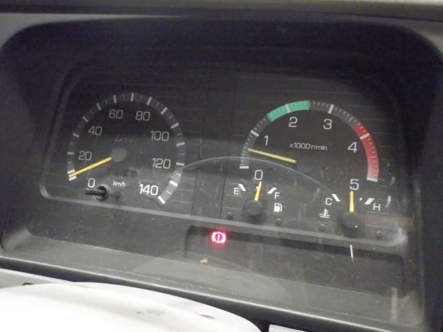 1997 Mitsubishi Fuso Canter バン auction photo 7