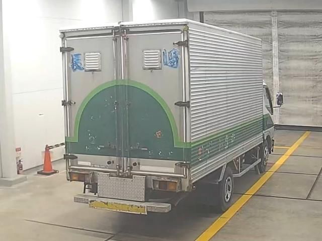 1997 Mitsubishi Fuso Canter バン auction photo 2