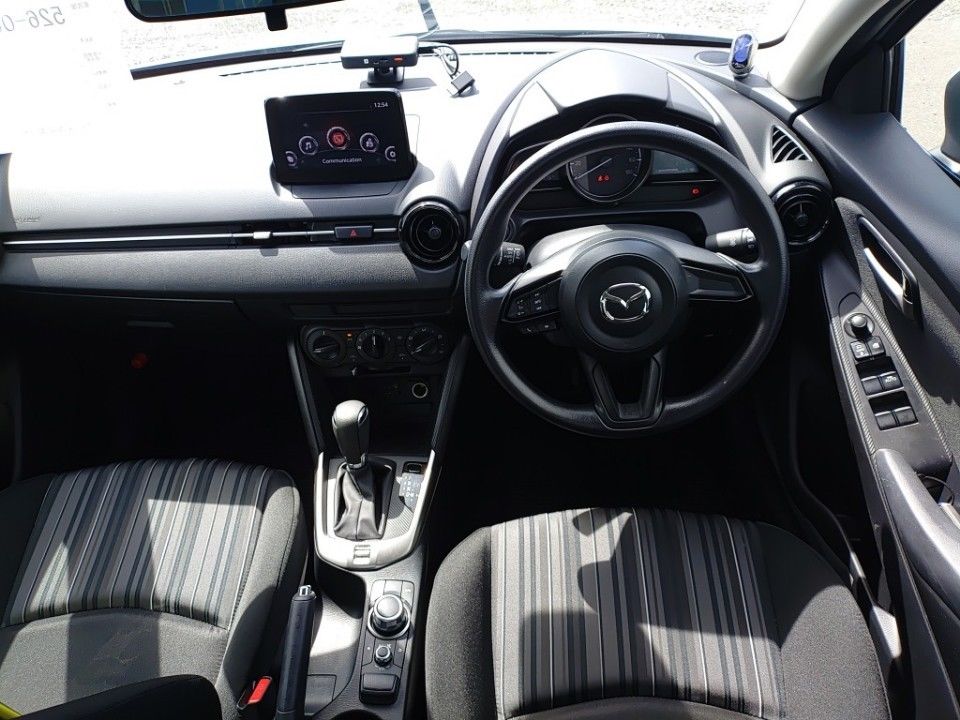 2021 Mazda Mazda2 auction photo 3