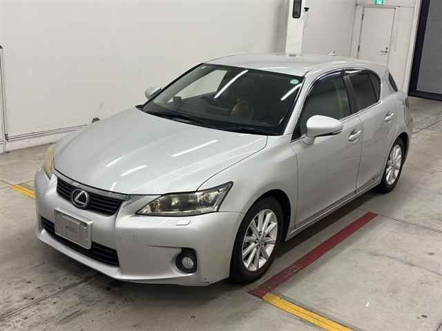2011 Lexus CT CT200h auction photo 4