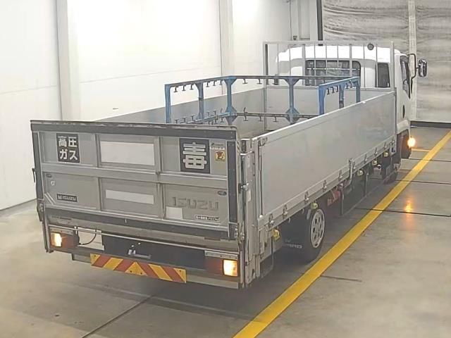 2021 Isuzu Forward Flatbed auction photo 2