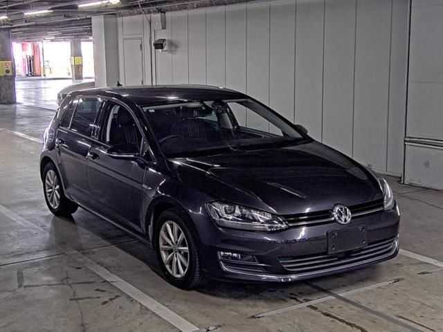 Japan Auction Vehicles 5 2015 Volkswagen VW ゴルフ 5D ラウンジ auction photo