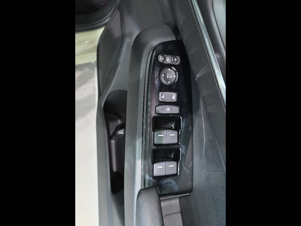 2023 Honda Vezel e:HEV Z auction photo 12