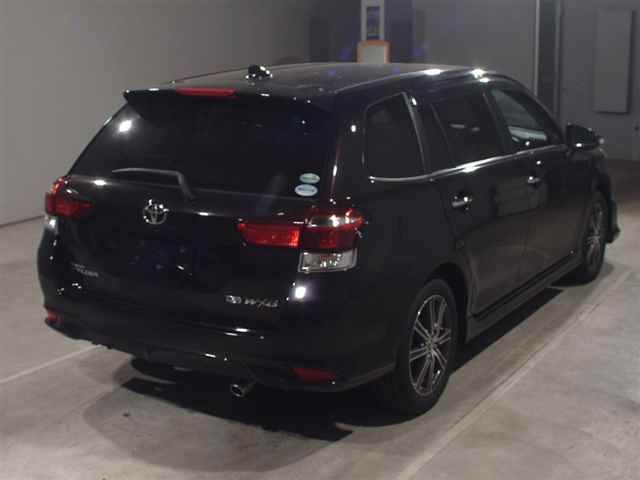 2015 Toyota Corolla Fielder 1.5G Double By auction photo 2