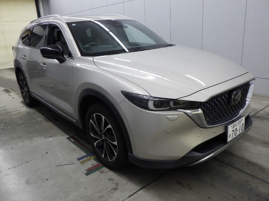 Japan Auction Vehicles 17 2023 Mazda CX-8 4WD XD Grand Journey (6-seater) auction photo