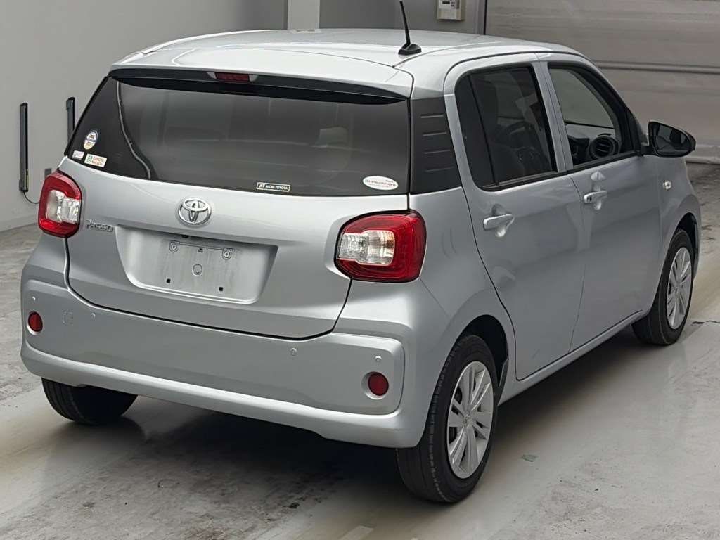 2023 Toyota Passo X auction photo 2