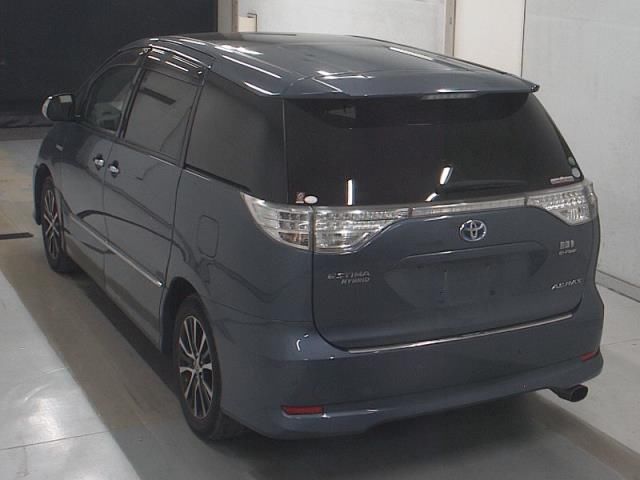 2015 Toyota Estima アエラスレザーパッケージ auction photo 2