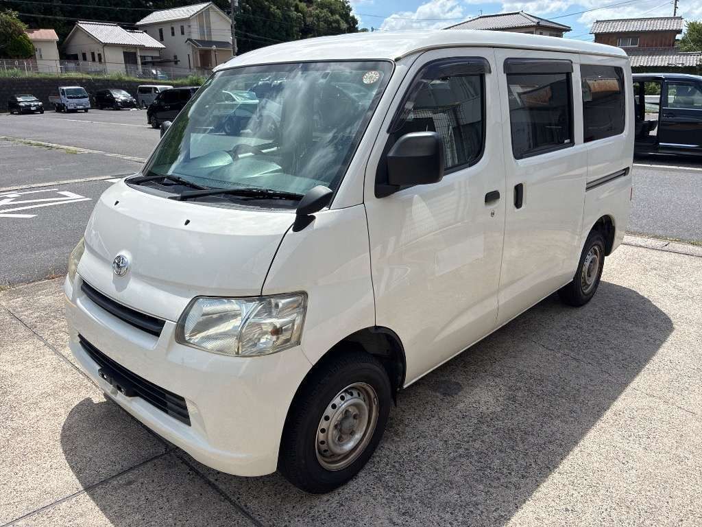 2020 Toyota TownAce Van GL Japan auction vehicle