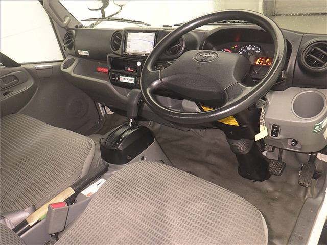 2019 Toyota Dyna Kyokuto Power Gate PCS 2-ton auction photo 3