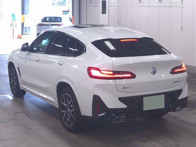 2022 BMW X4 XDRIV20D Mスポ 4WD auction photo 2