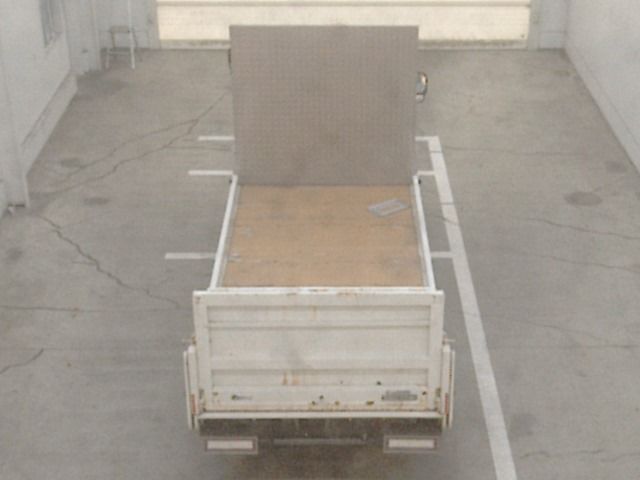 2013 Toyota Dyna Flatbed auction photo 3