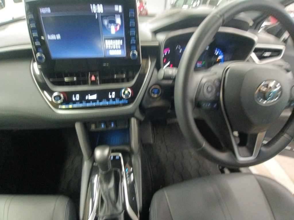 2023 Toyota Corolla Cross ハイブリッド Z auction photo 11