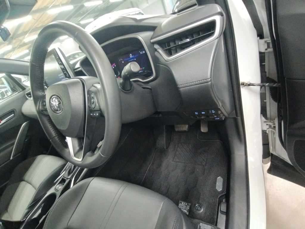 2023 Toyota Corolla Cross ハイブリッド Z auction photo 9