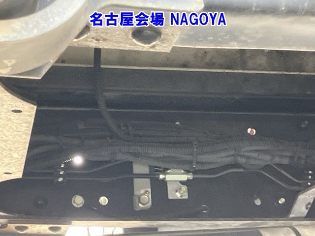 2018 Hino Dutro ウイング PG auction photo 13