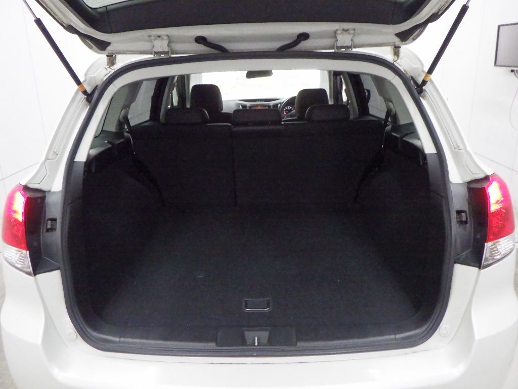 2012 Subaru レガシィ ツーリングワゴン 4WD 2.0GT DIT auction photo 9