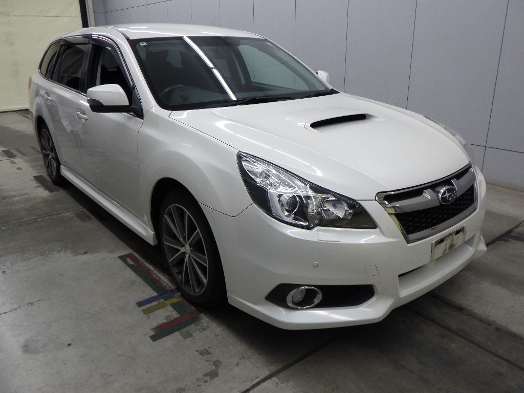 2012 Subaru 4WD 2.0GT DIT Japan auction vehicle