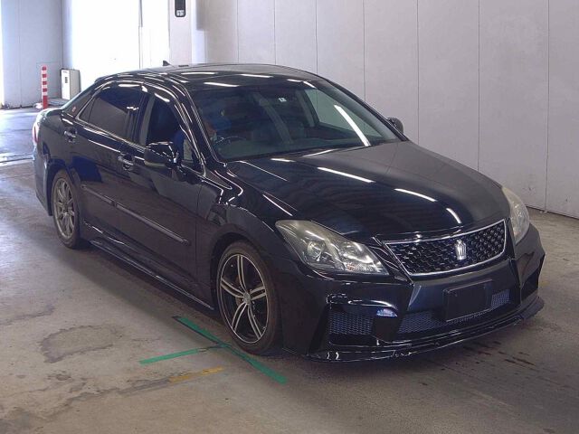 2010 Toyota Crown 3.5 Athlete G Package Japan auction vehicle