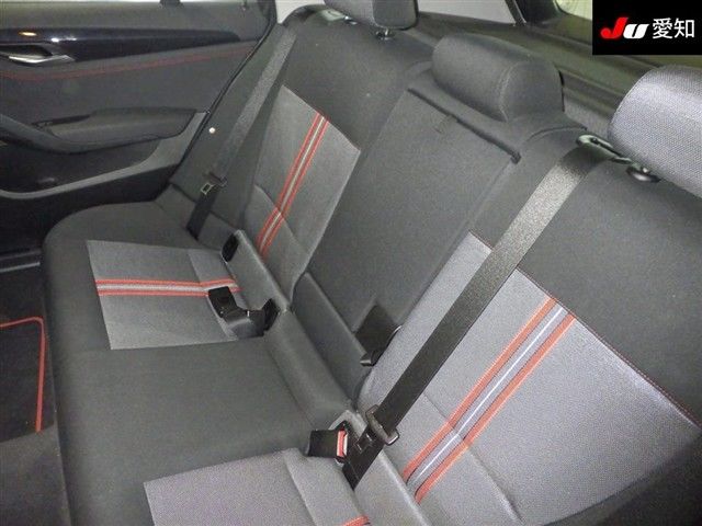2012 BMW X1 sDrive 20i auction photo 4