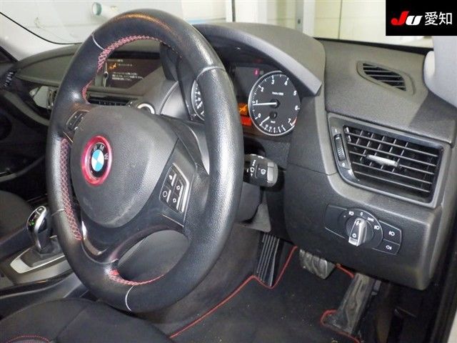 2012 BMW X1 sDrive 20i auction photo 5