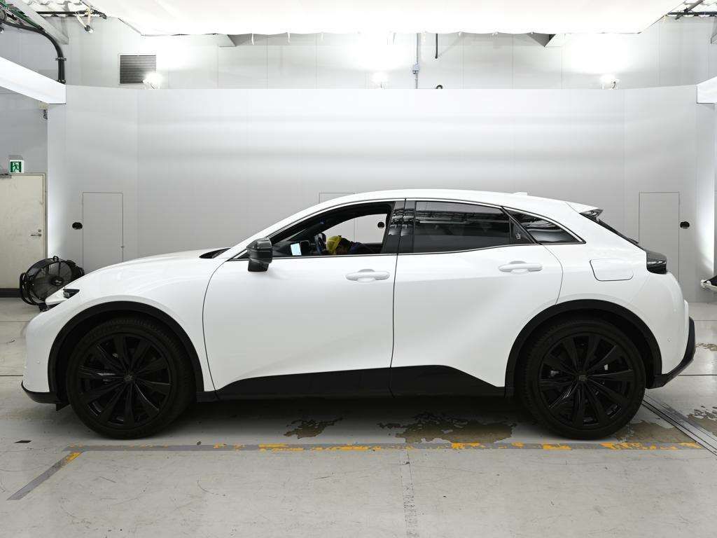 2024 Toyota Crown Sport Z 4WD auction photo 4