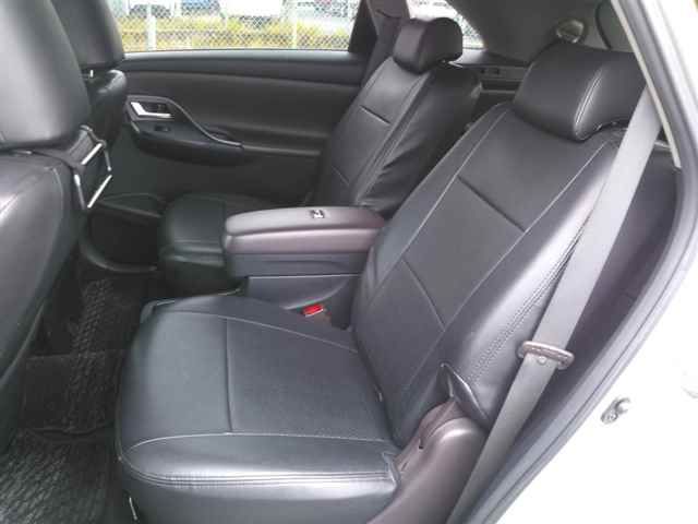 2007 Toyota Mark X Zio 4WD 240G auction photo 9