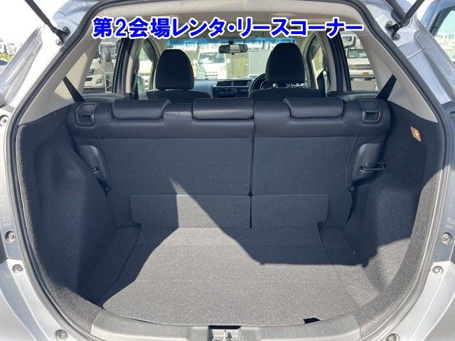2017 Honda Fit ワゴン 13G F auction photo 7